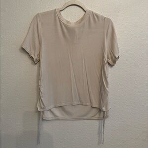 Lululemon t shirt